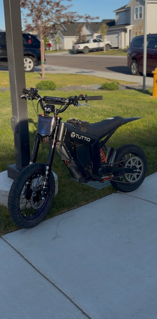 Tuttio Plastic Motor Cover